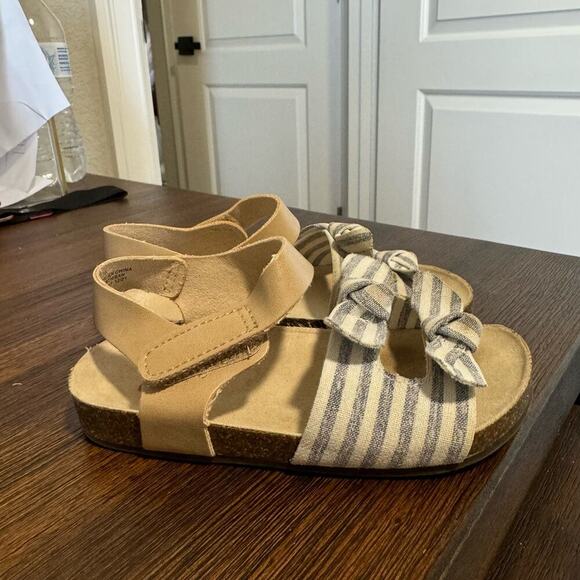 Old Navy Bow-Tie Sandals for Toddler Girls spring summer natural linen size 8 - Picture 1 of 11